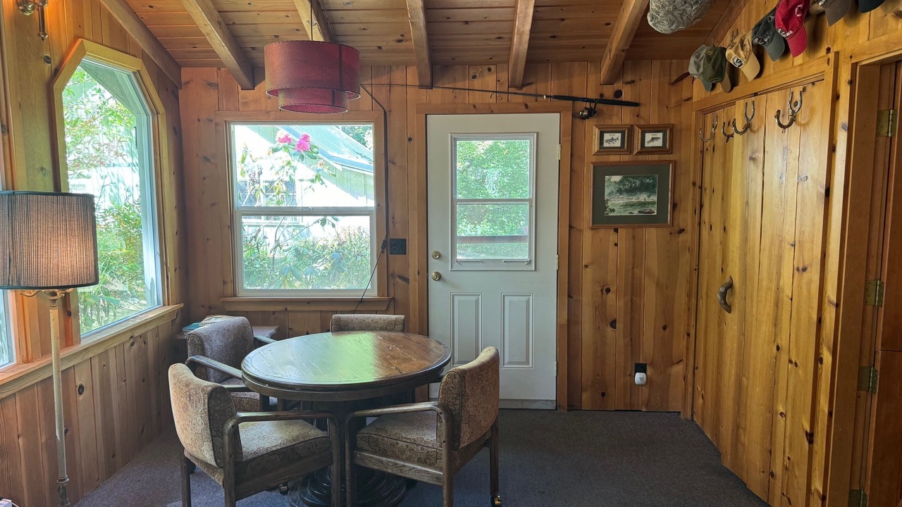 Photo of Others in Grants Pass