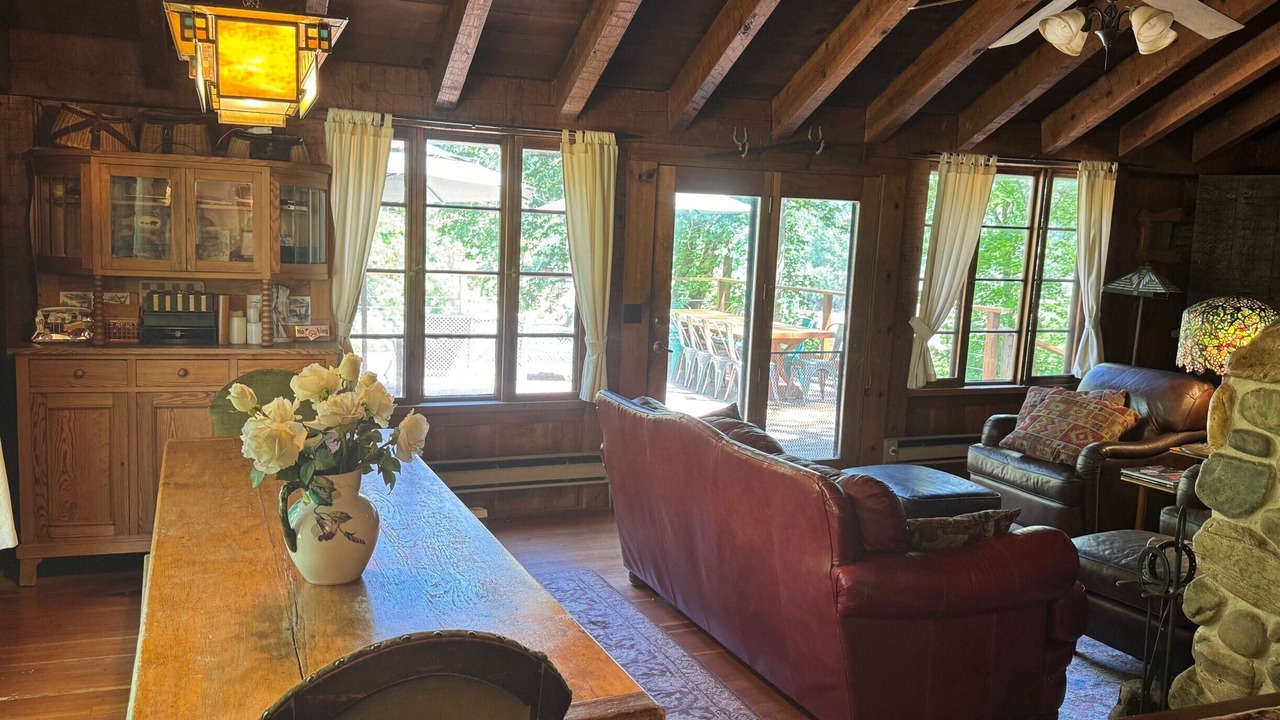 Photo of Others in Grants Pass