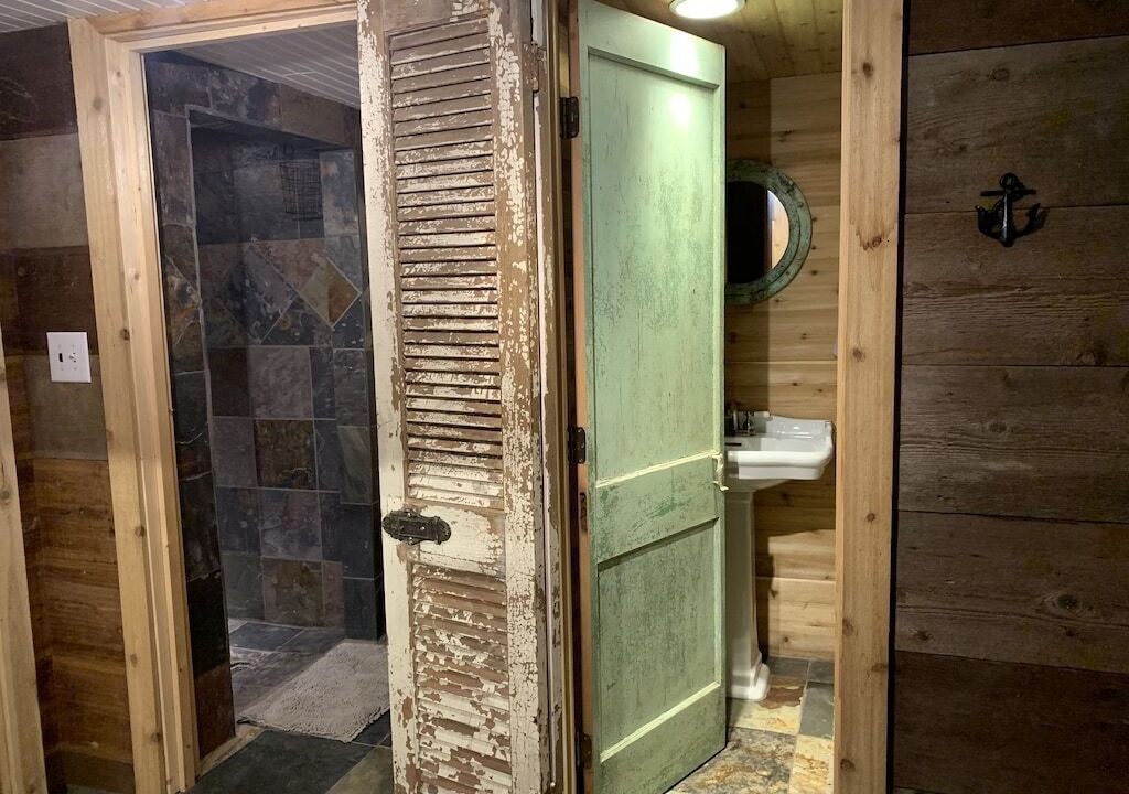 Photo of Bathroom in Cedar Lane