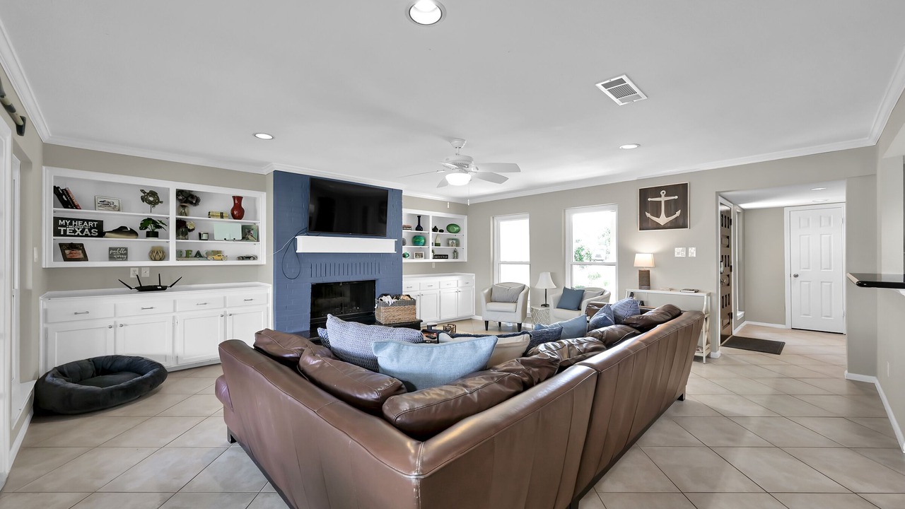 Photo of Bedroom in April Sound