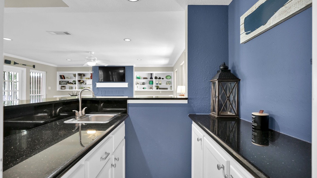 Photo of Kitchen in April Sound