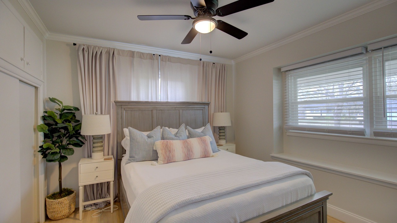 Photo of Bedroom in Tulsa