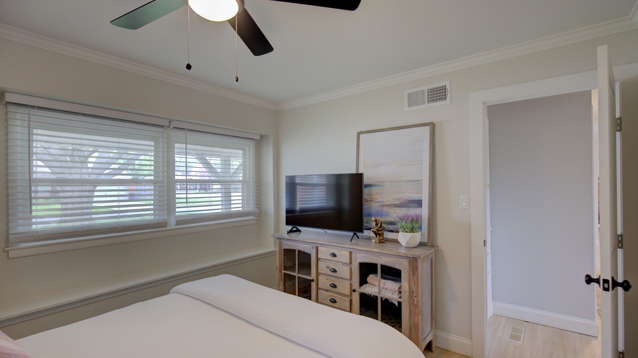 Photo of Bedroom in Tulsa