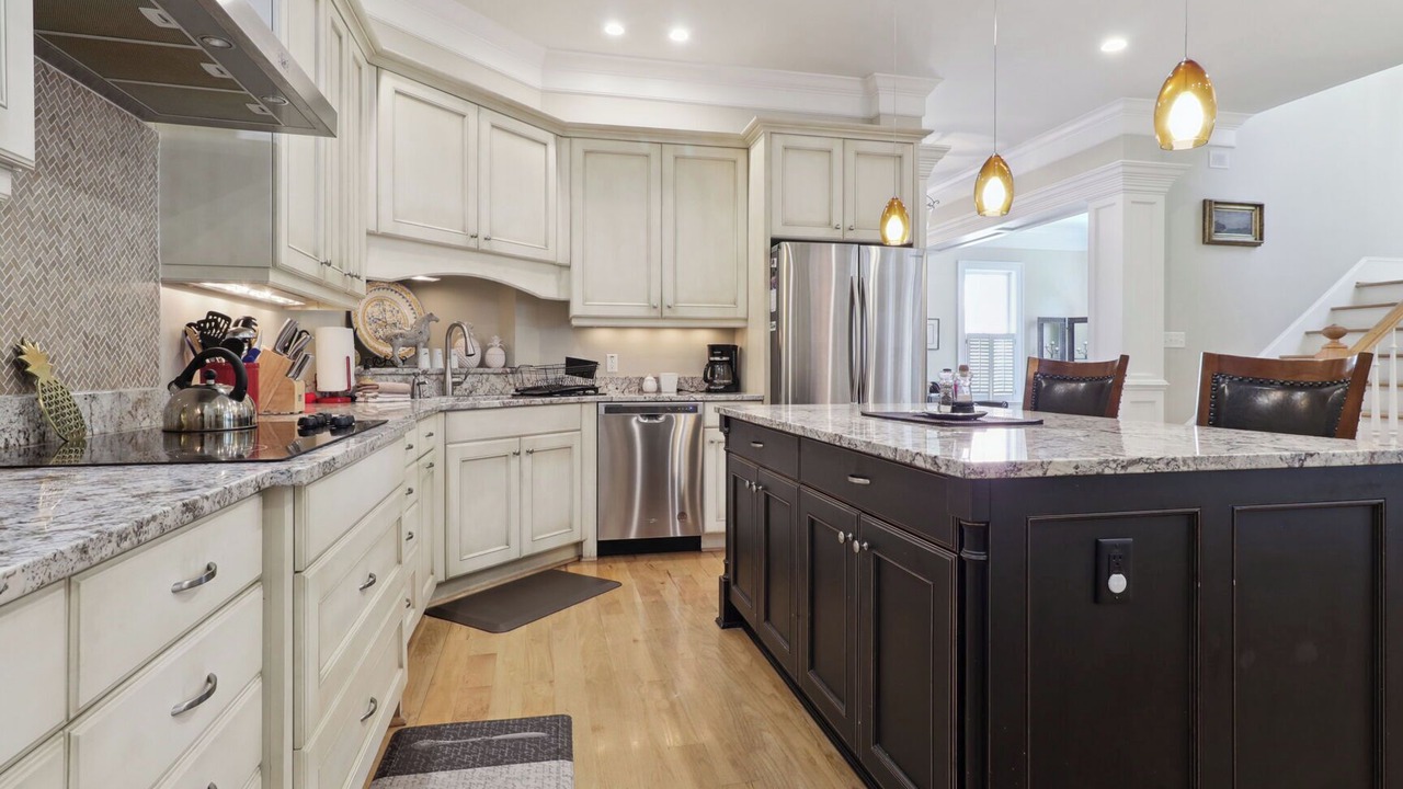 Photo of Kitchen in Beach Institute