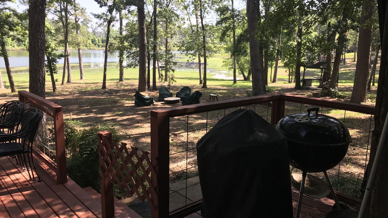Photo of Outdoor in Broaddus