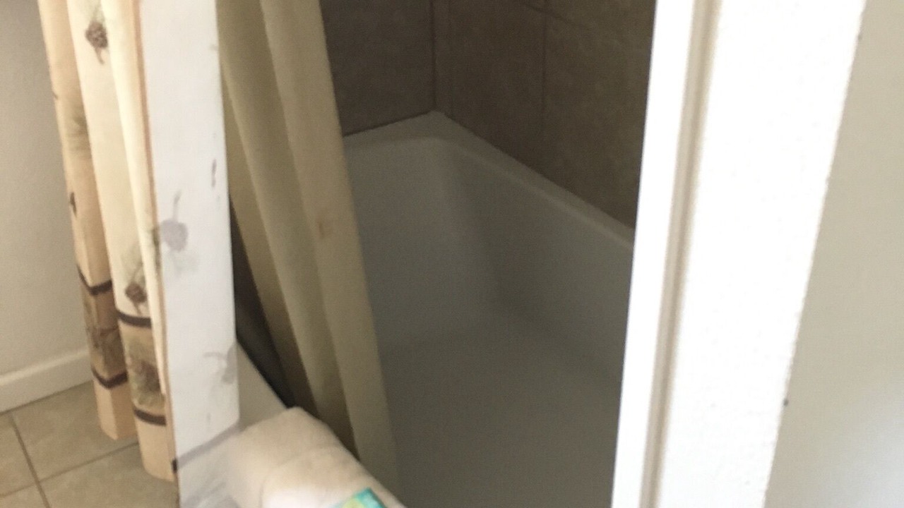 Photo of Bathroom in Reserve