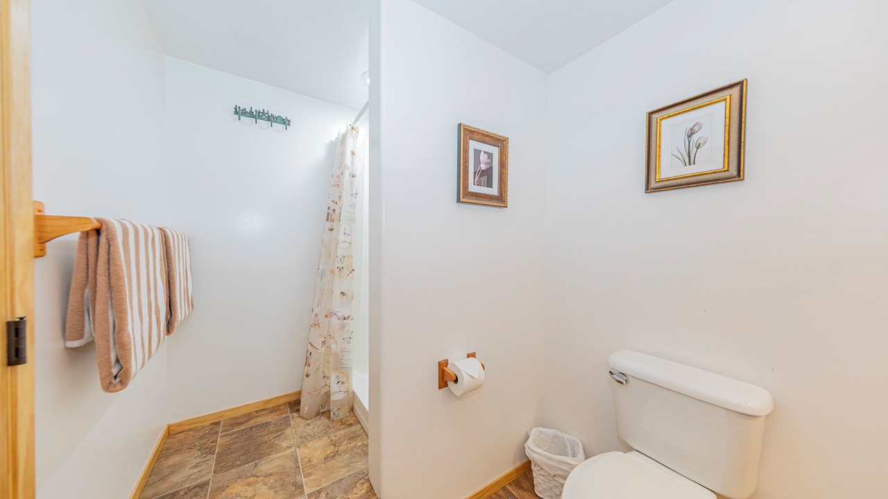 Photo of Bathroom in Fish Camp