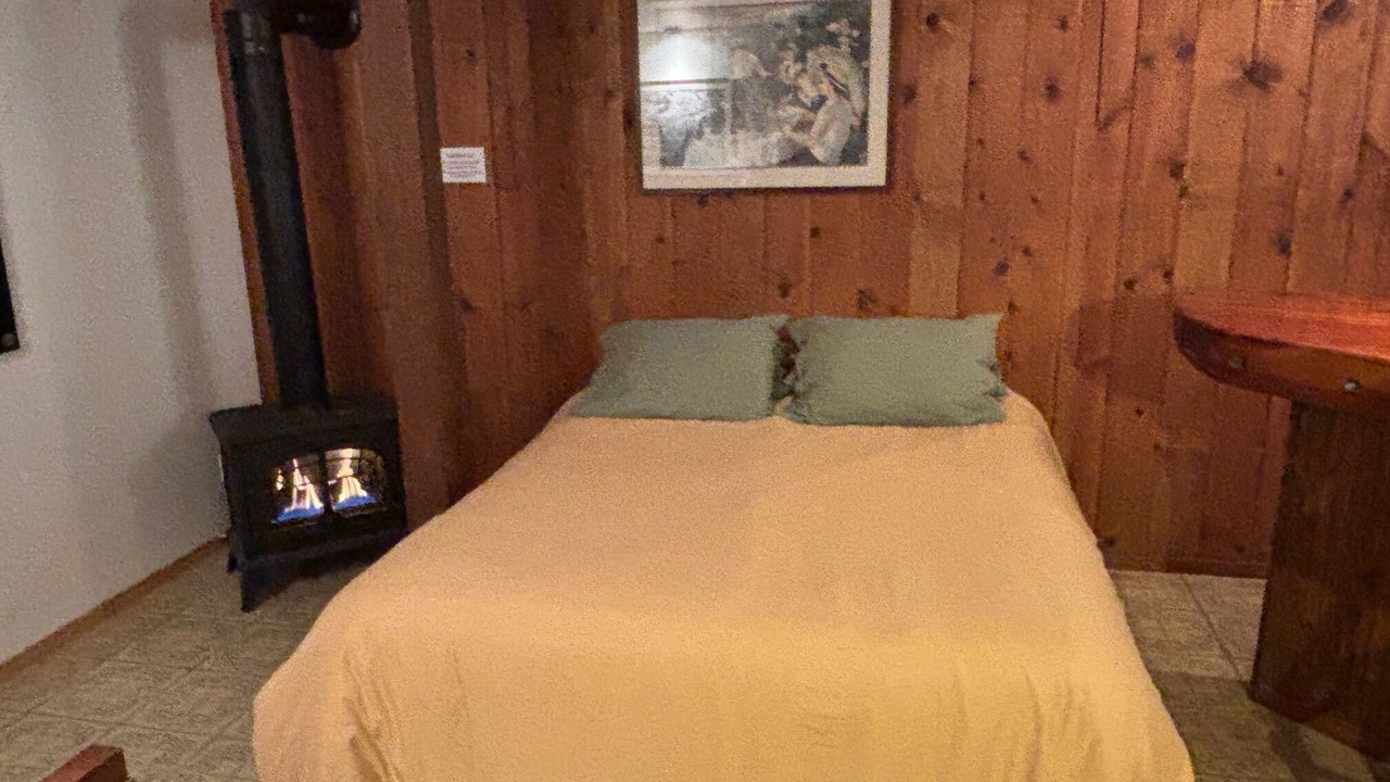 Photo of Bedroom in Fish Camp