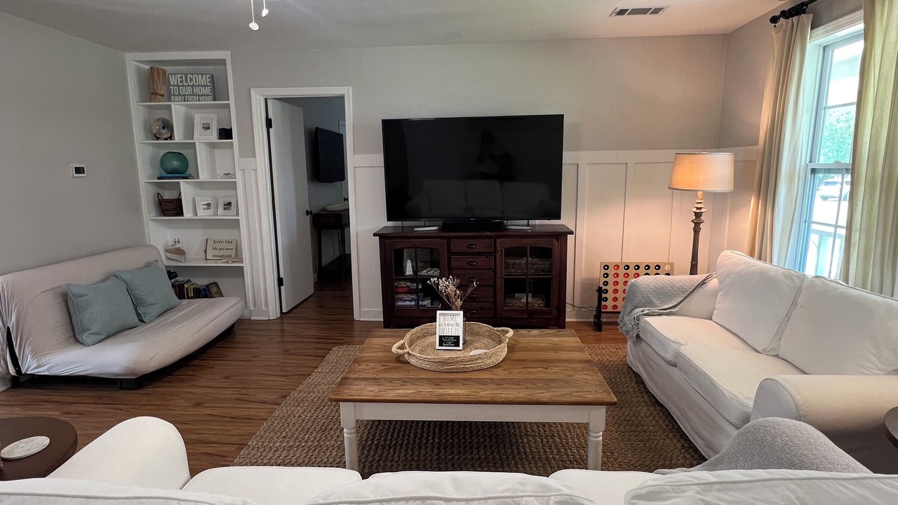 Photo of Livingroom in Orange Beach
