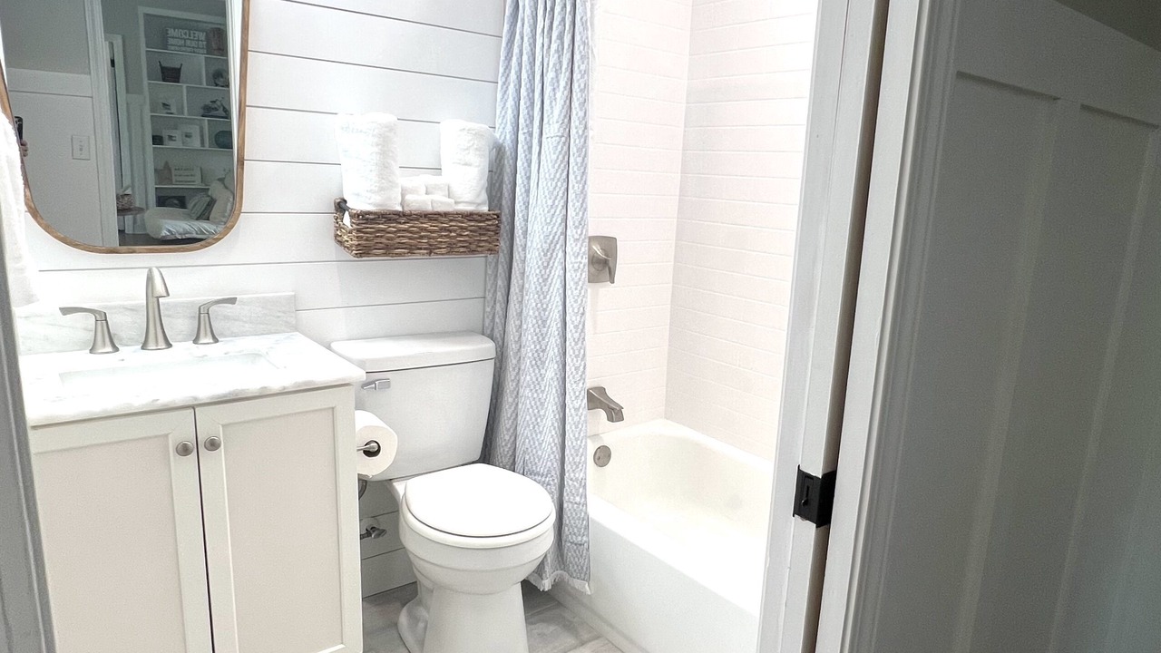 Photo of Bathroom in Orange Beach