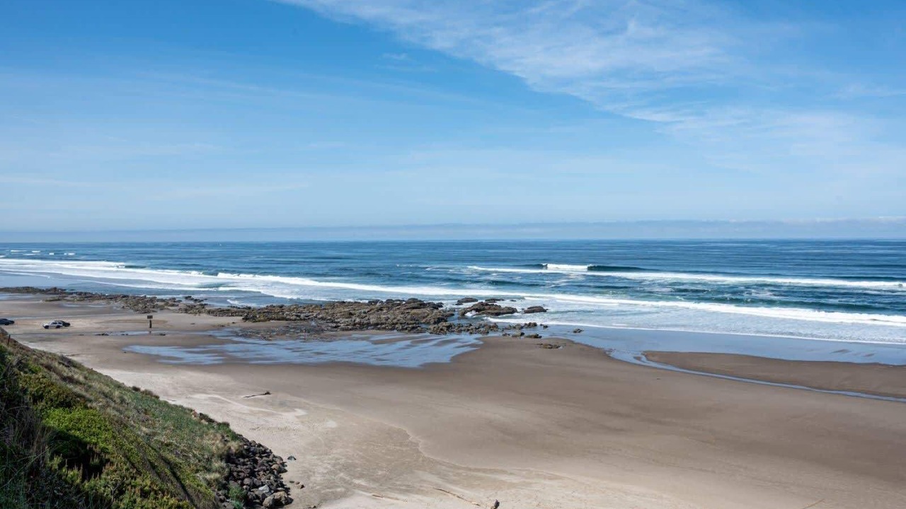 Photo of Others in Lincoln City