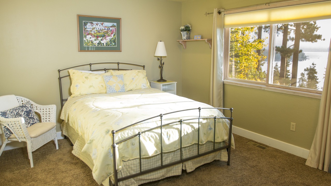 Photo of Bedroom in Ridgewood