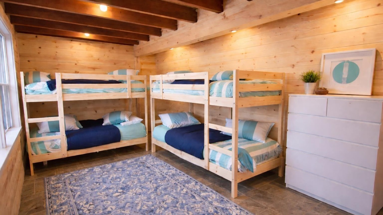 Photo of Bedroom in Neahkahnie Beach