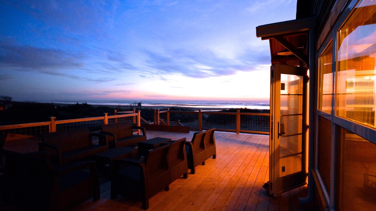 Photo of Patio Balcony in Neahkahnie Beach