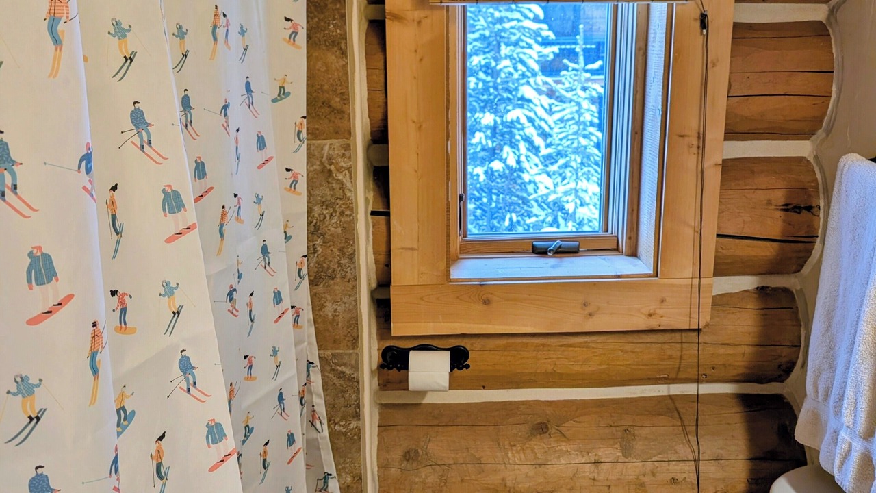 Photo of Bathroom in Pinedale