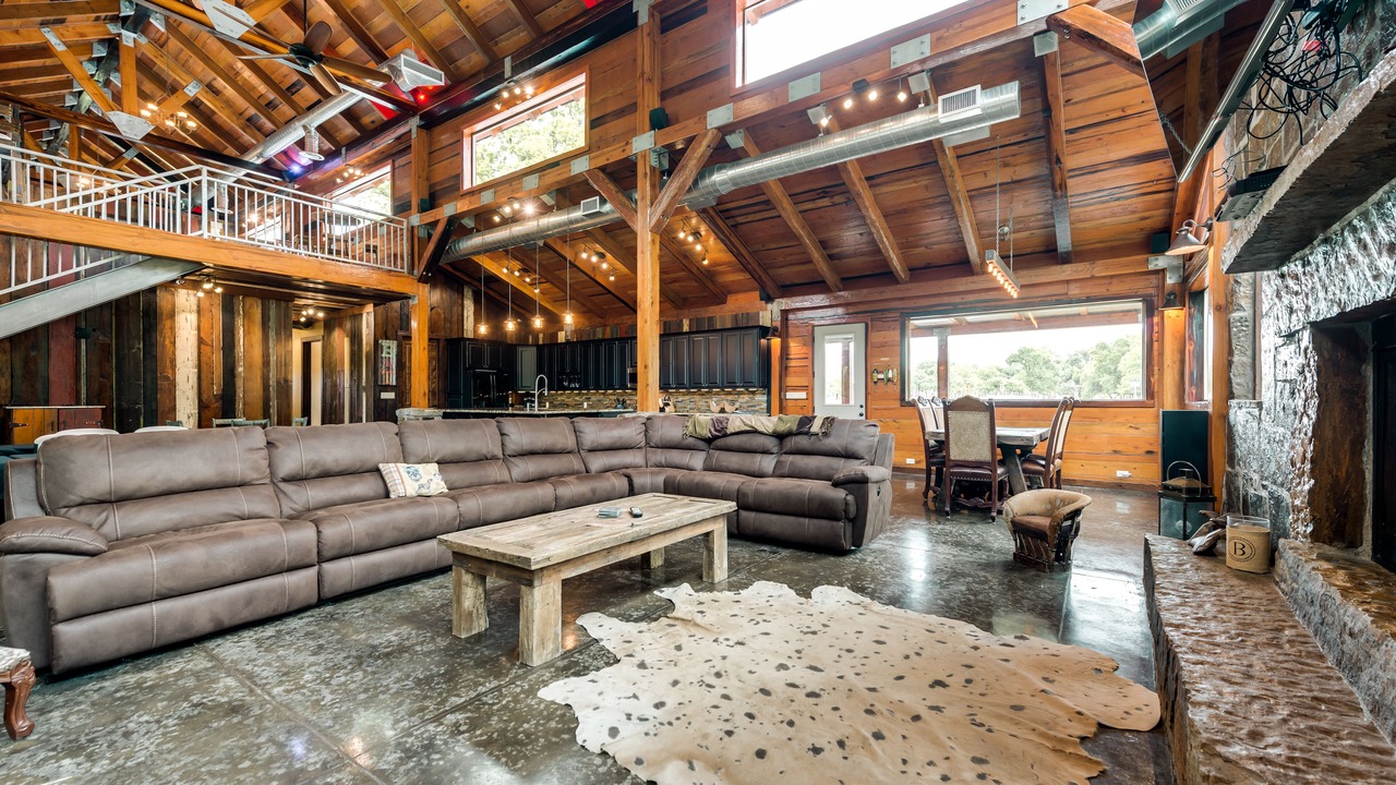 Photo of Livingroom in Alvarado