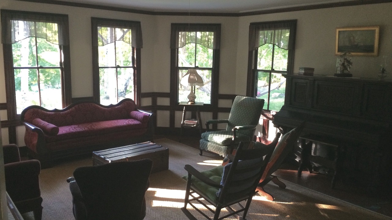 Photo of Livingroom in Portland