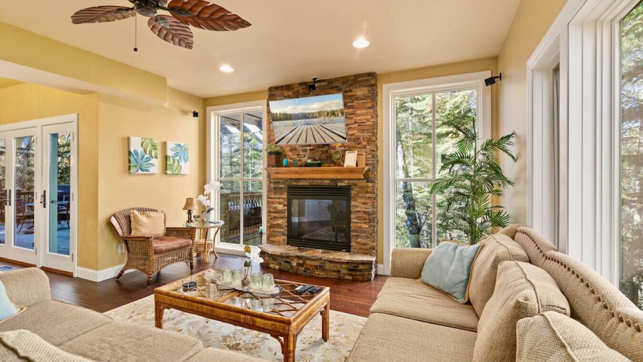 Photo of Livingroom in Crosslake