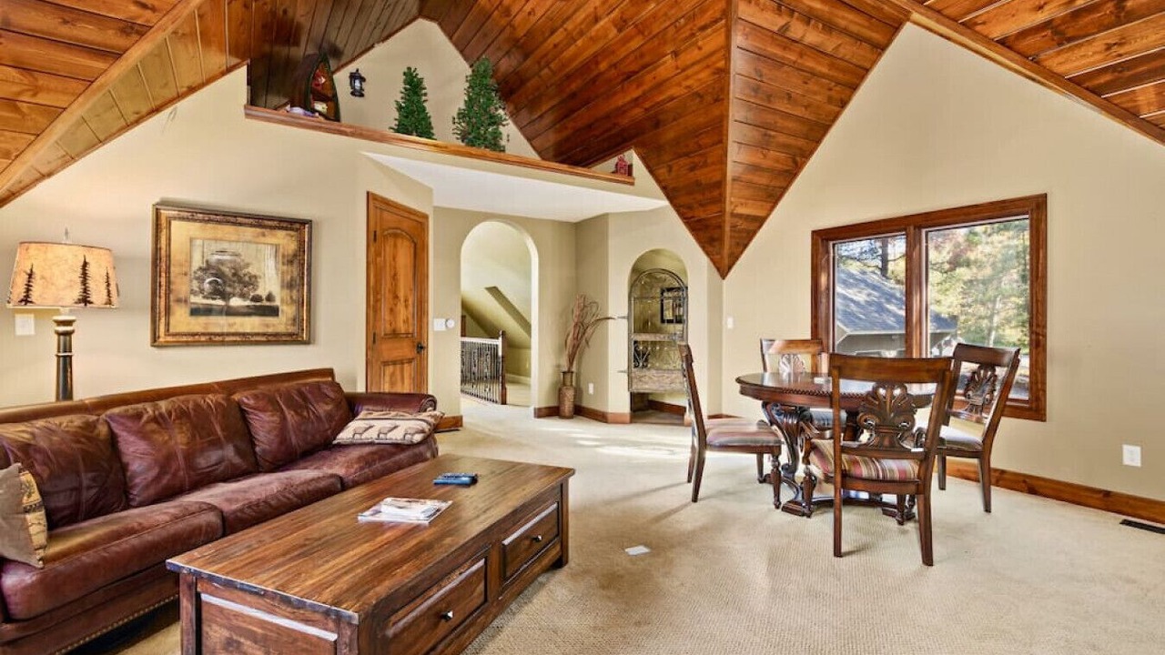 Photo of Bedroom in Crosslake