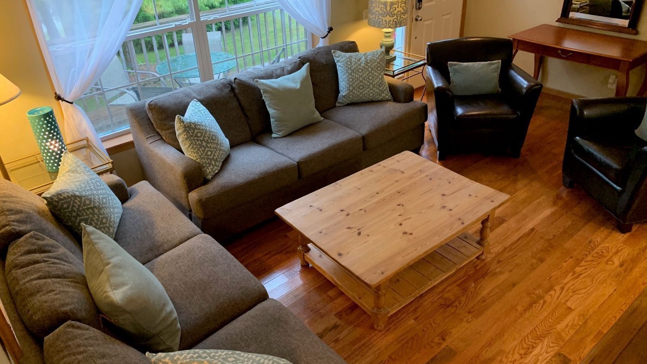 Photo of Livingroom in Baileys Harbor