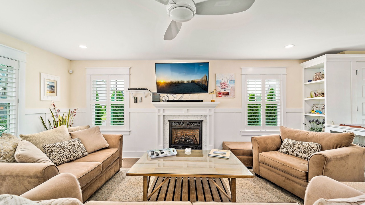 Photo of Livingroom in Cape May