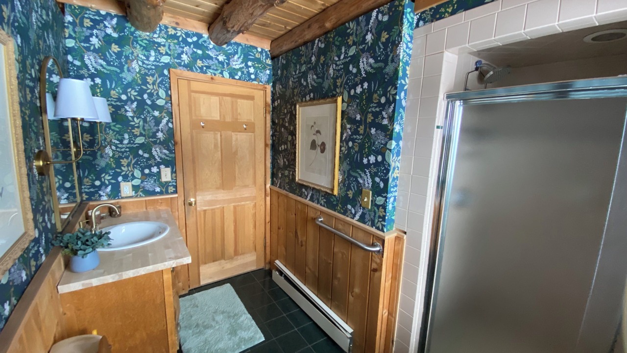 Photo of Bathroom in Lexington