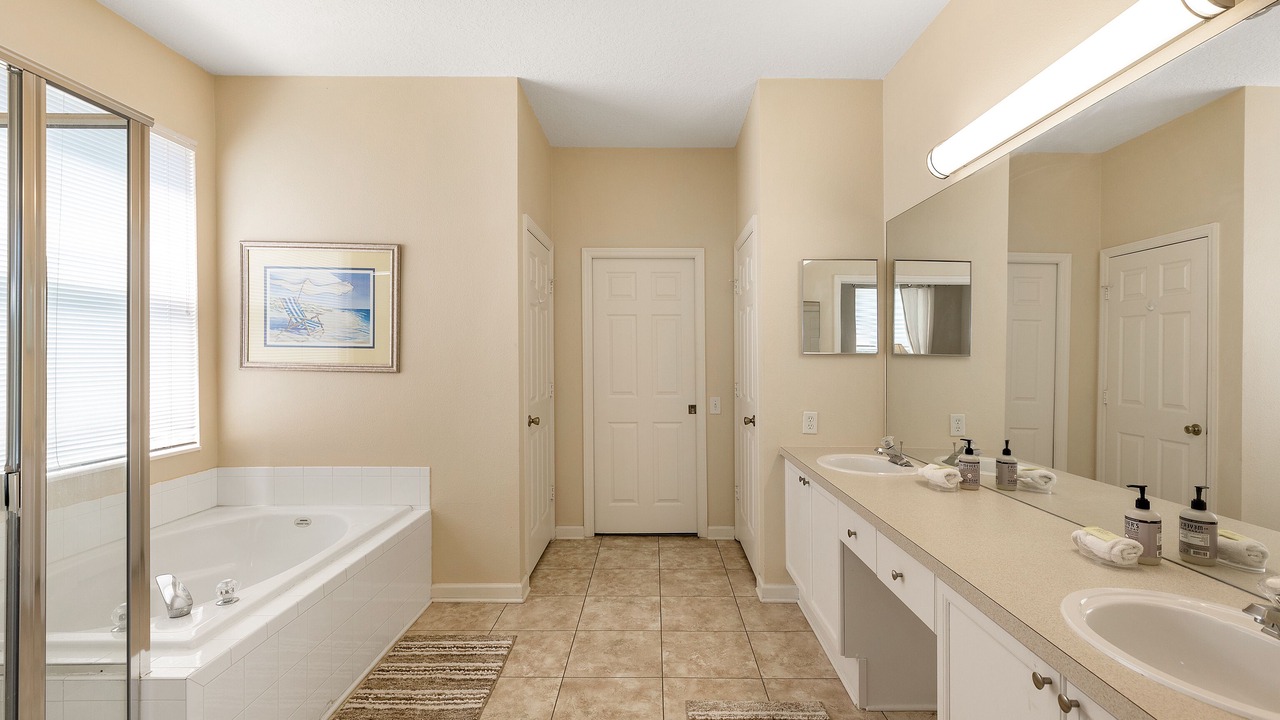 Photo of Bathroom in Windsor Palms