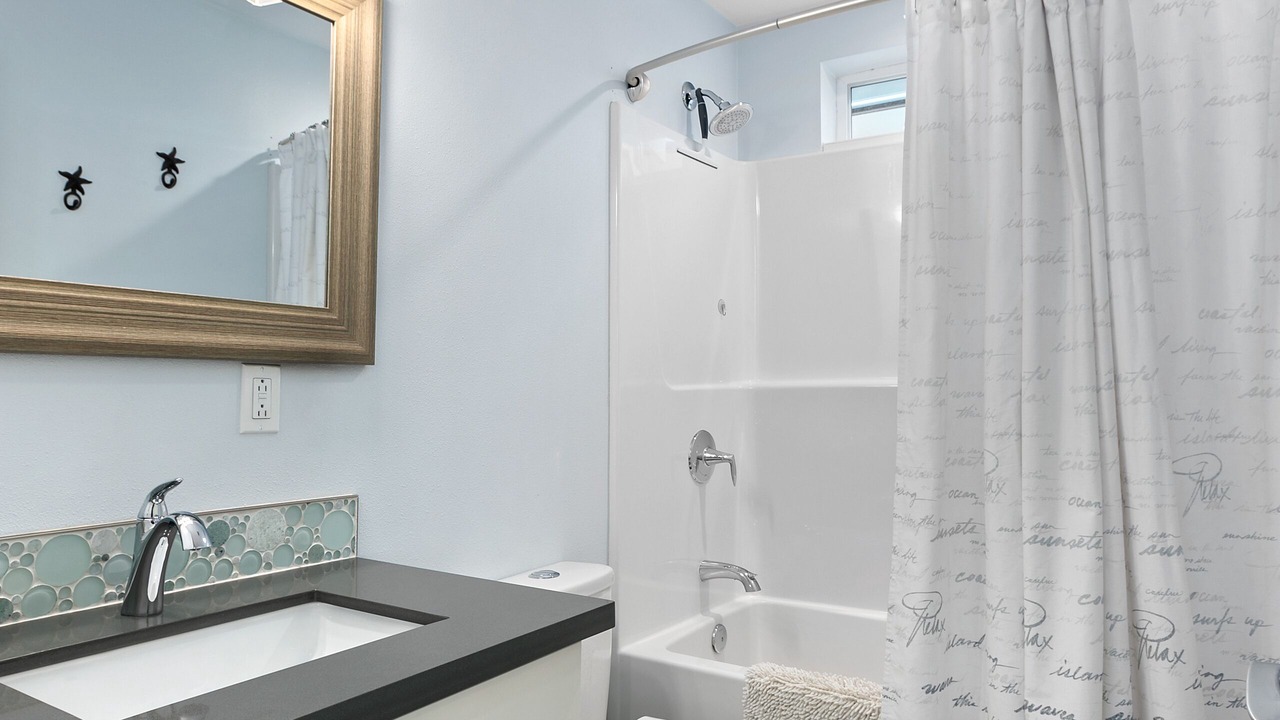 Photo of Bathroom in Genesee