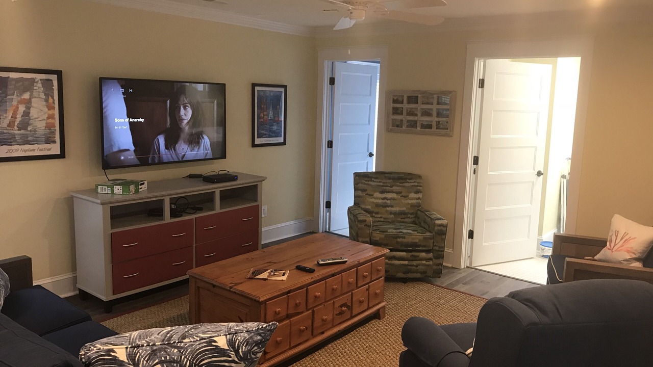 Photo of Livingroom in Cape Charles