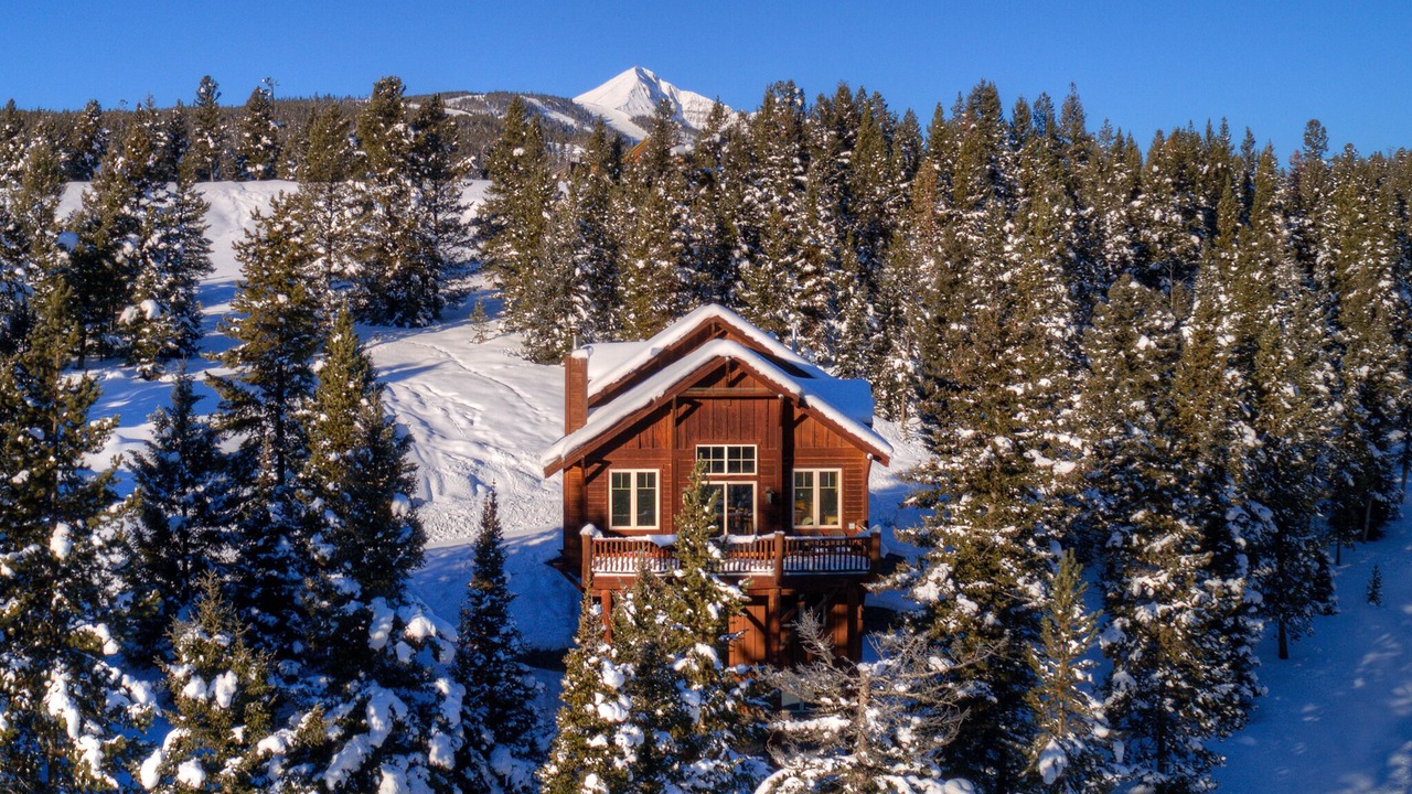 Photo of Outdoor in Antler Ridge