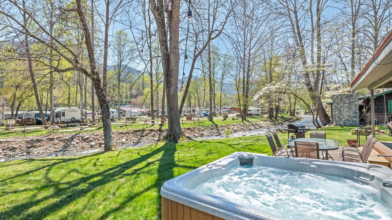 Photo of Others in Maggie Valley