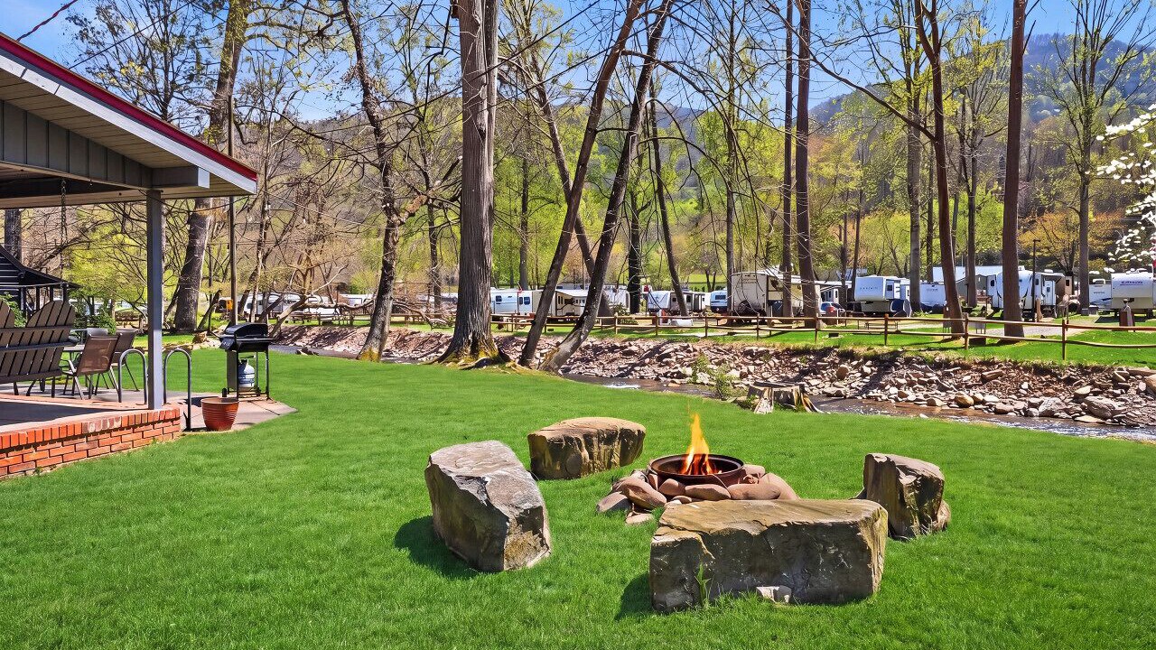 Photo of Others in Maggie Valley