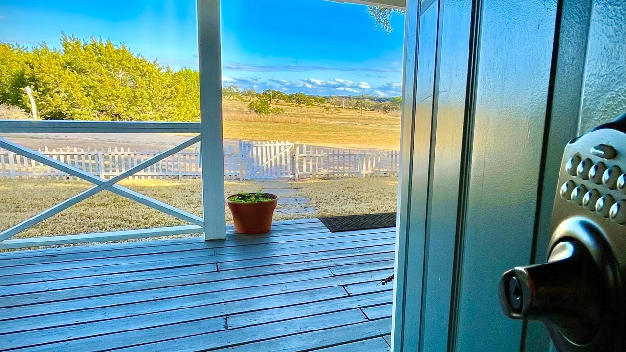 Photo of Patio Balcony in Dripping Springs