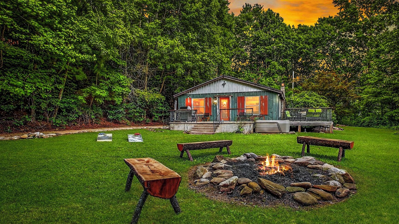 Photo of Outdoor in Candler