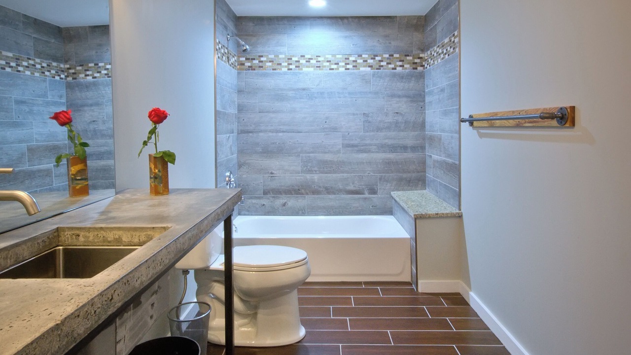 Photo of Bathroom in Candler