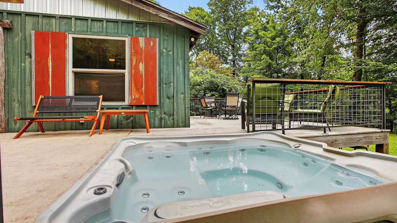 Photo of Patio Balcony in Candler