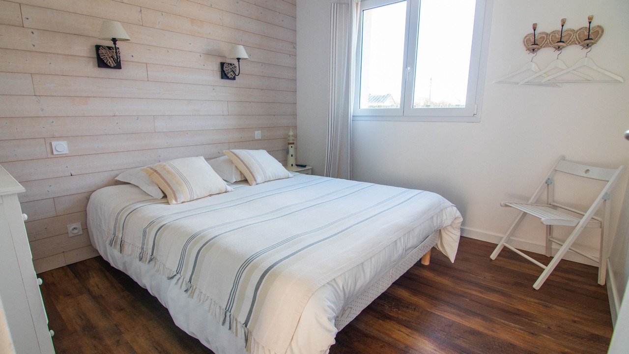 Photo of Bedroom in Plouescat