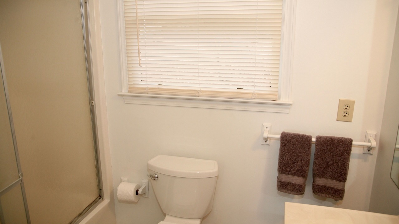 Photo of Bathroom in Reed Creek