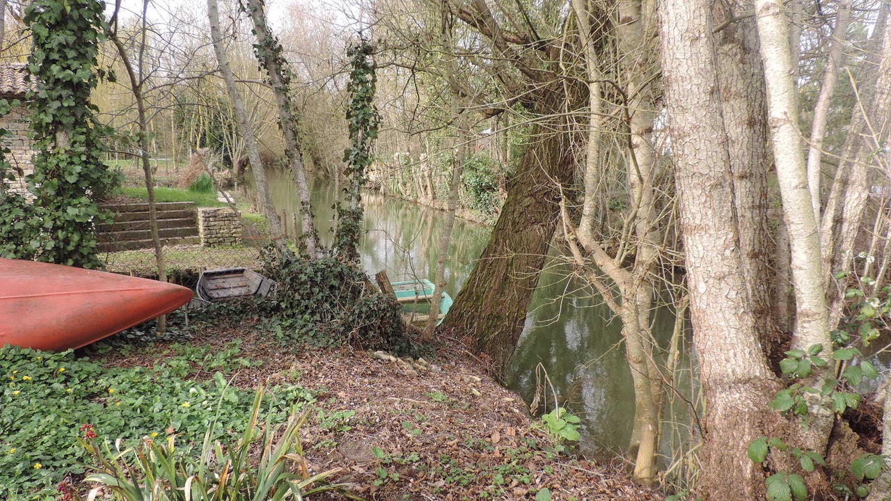 Photo of Outdoor in Saint-Hilaire-la-Palud