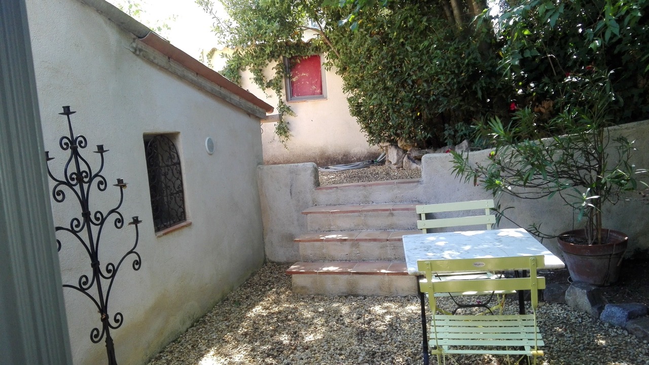 Photo of Outdoor in Laudun