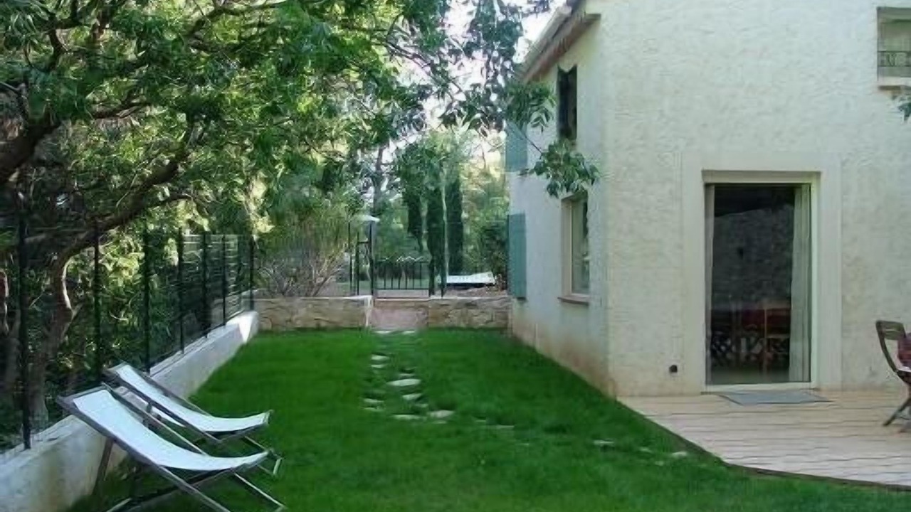 Photo of Patio Balcony in Gemenos