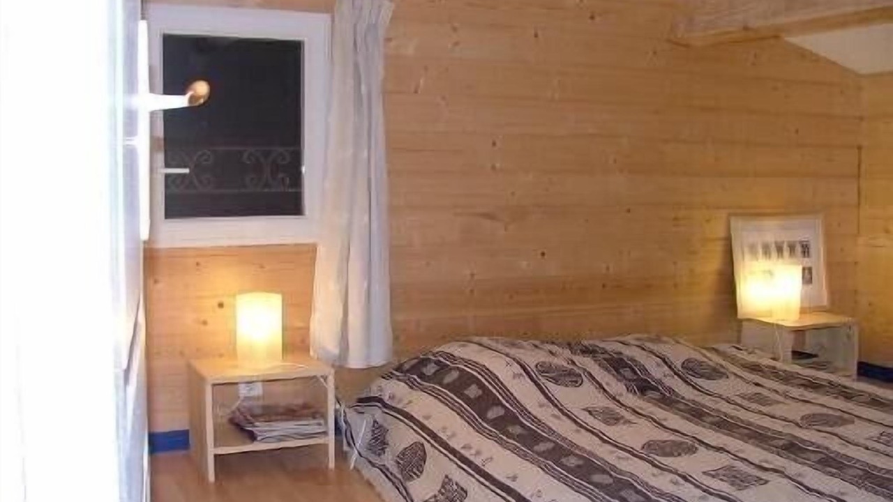 Photo of Bedroom in Gemenos