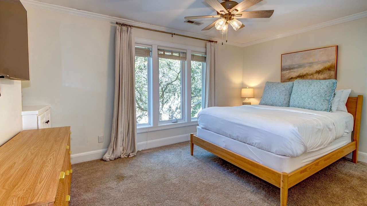 Photo of Bedroom in Isle of Palms