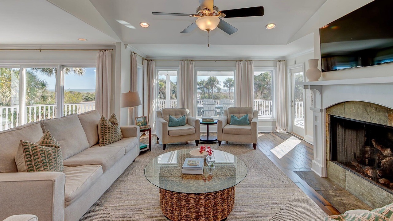 Photo of Livingroom in Isle of Palms