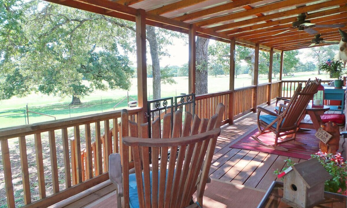 Photo of Outdoor in Bryan