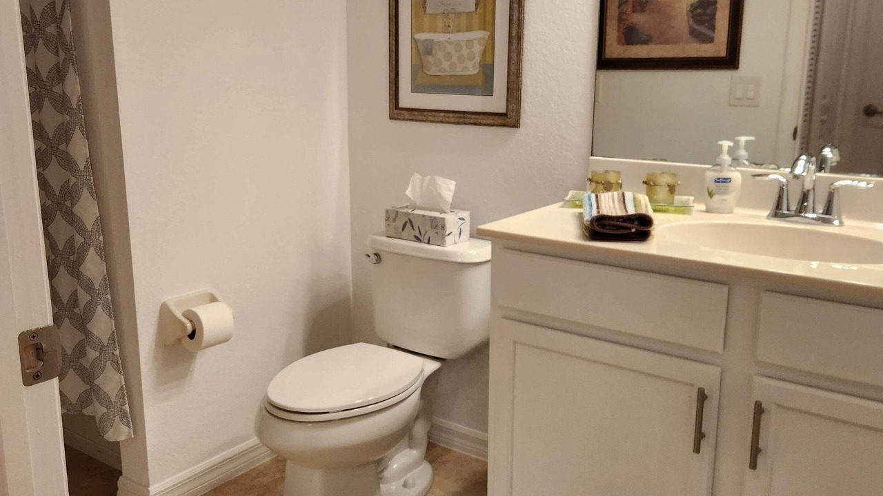 Photo of Bathroom in Naples
