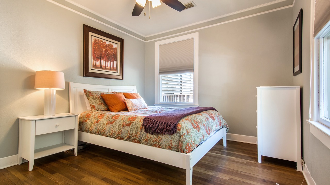 Photo of Bedroom in Zilker