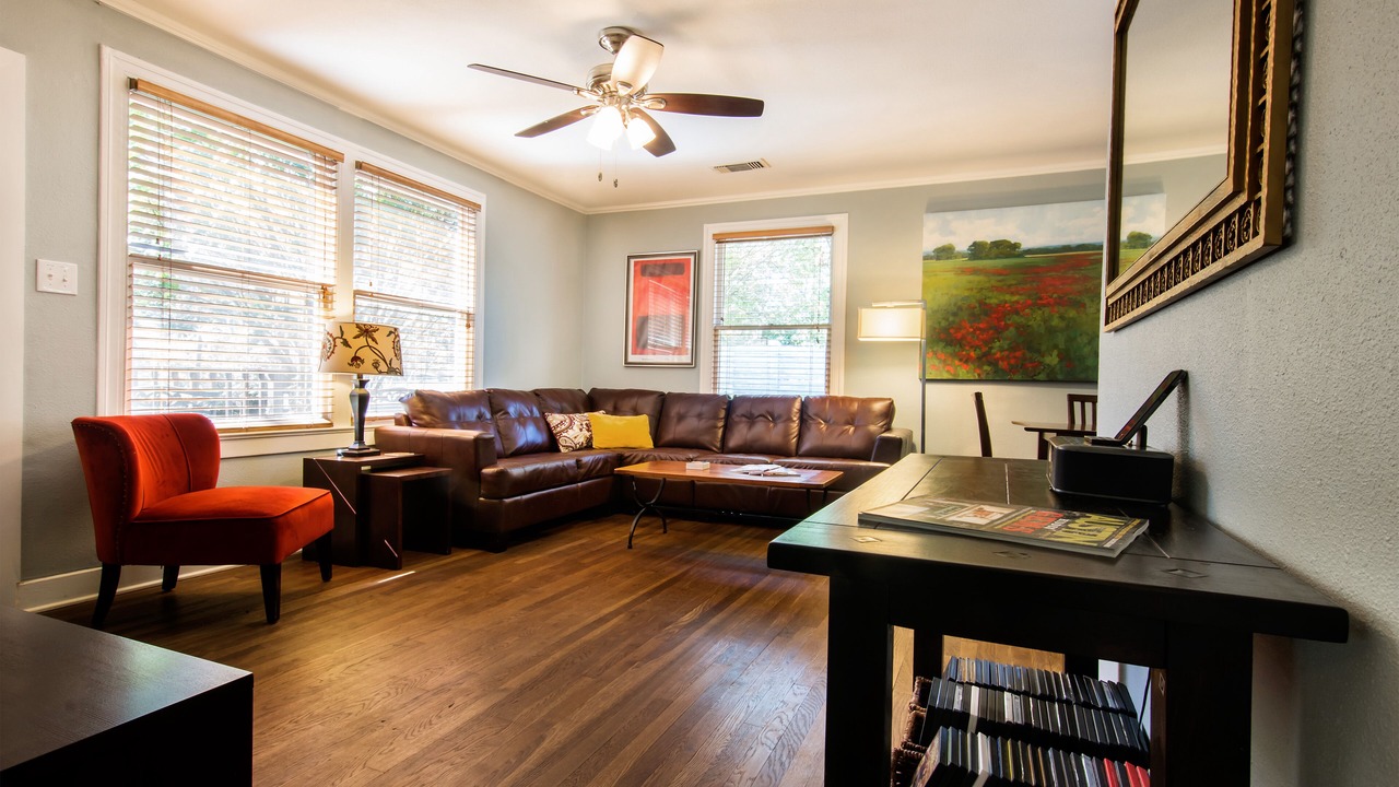 Photo of Livingroom in Zilker