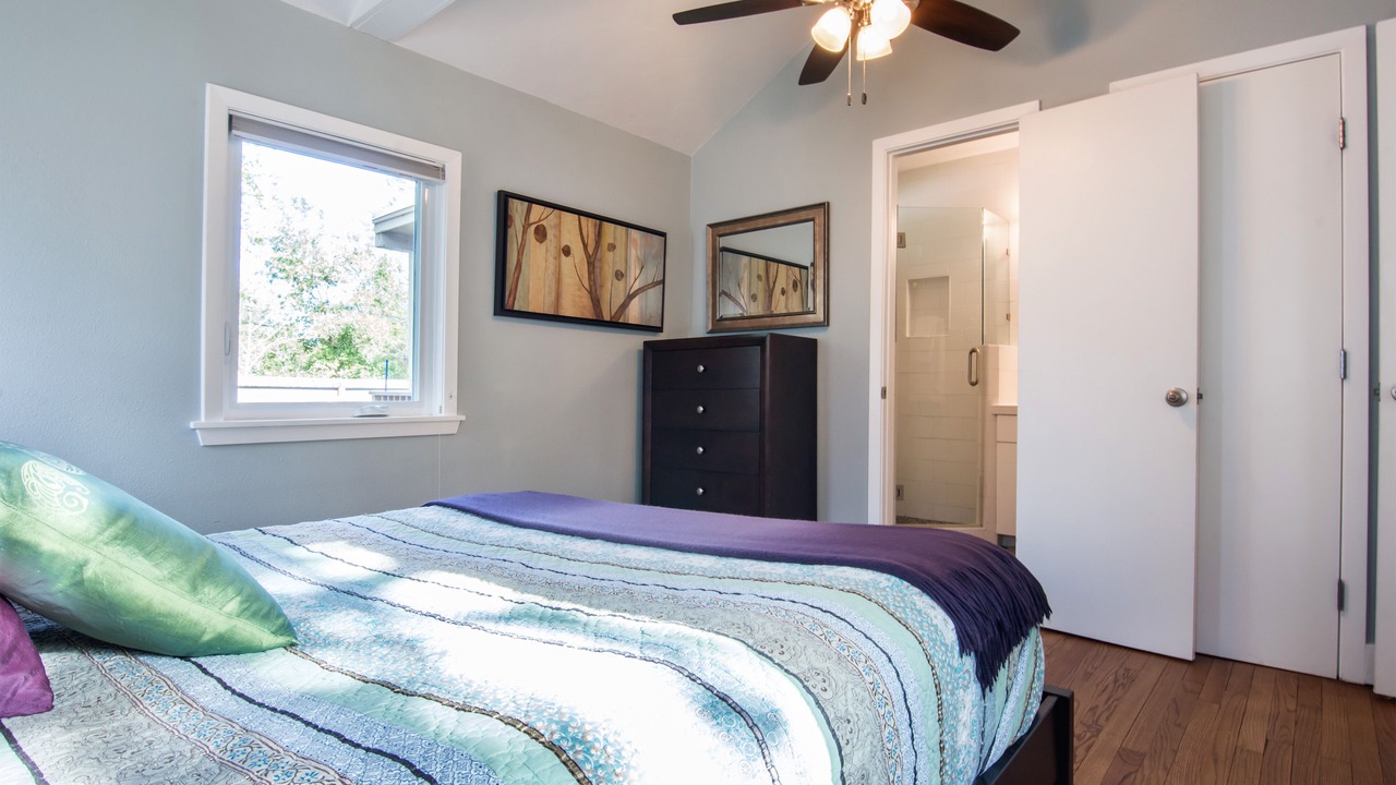 Photo of Bedroom in Zilker