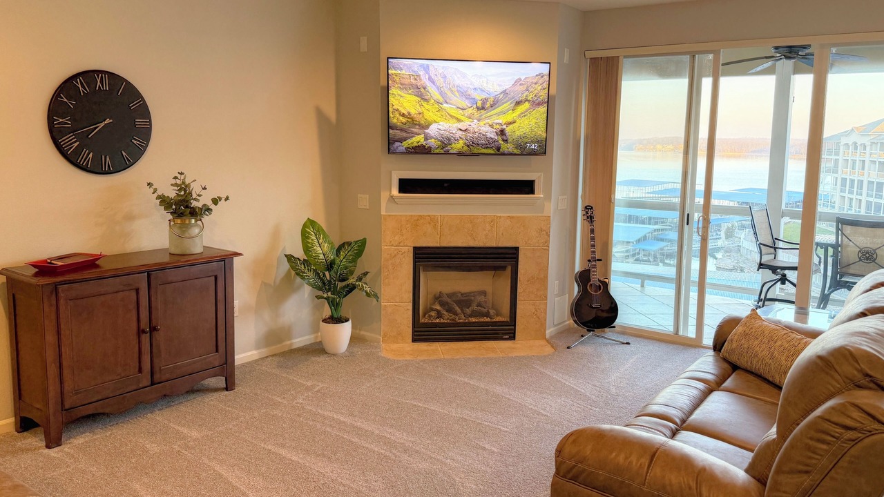 Photo of Livingroom in Osage Beach